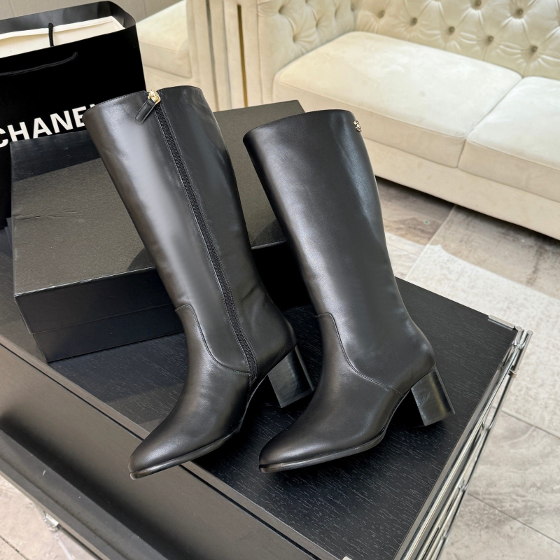 Ch**el boots